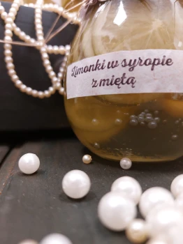Limonki w syropie z mięta
